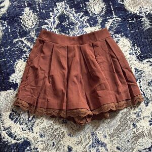 Cider Rust Brown Pleated Skort with Lace Trim